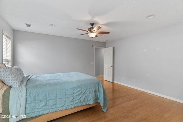 410 Point View Court, Wilmington, NC 28411
