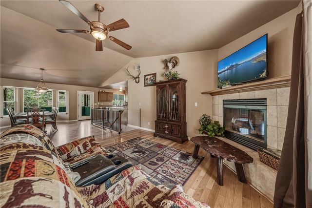 3409 Wolf Creek, Clearlake Oaks, CA 95423
