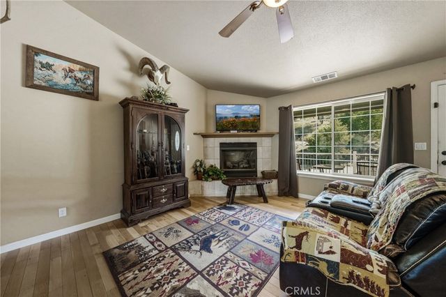 3409 Wolf Creek, Clearlake Oaks, CA 95423
