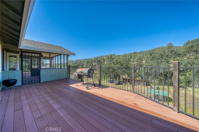 3409 Wolf Creek, Clearlake Oaks, CA 95423