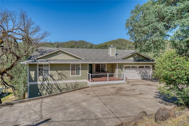 3409 Wolf Creek, Clearlake Oaks, CA 95423