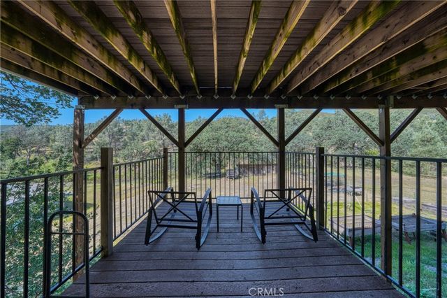 3409 Wolf Creek, Clearlake Oaks, CA 95423
