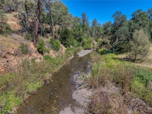 3409 Wolf Creek, Clearlake Oaks, CA 95423