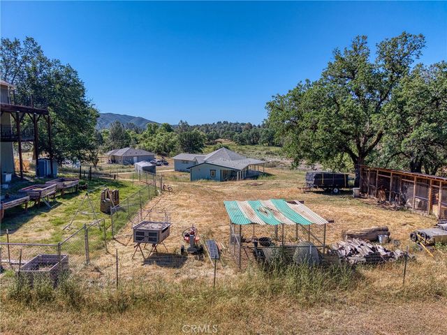 3409 Wolf Creek, Clearlake Oaks, CA 95423