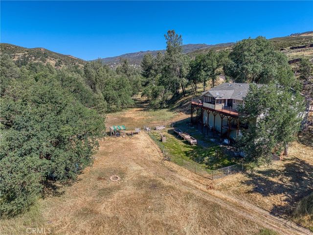 3409 Wolf Creek, Clearlake Oaks, CA 95423