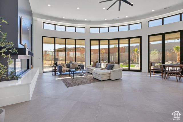 3967 N HILLSIDE WAY, Santa Clara, UT 84765