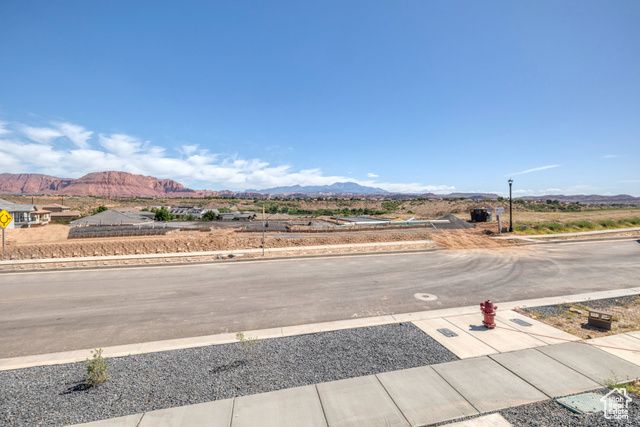 3967 N HILLSIDE WAY, Santa Clara, UT 84765