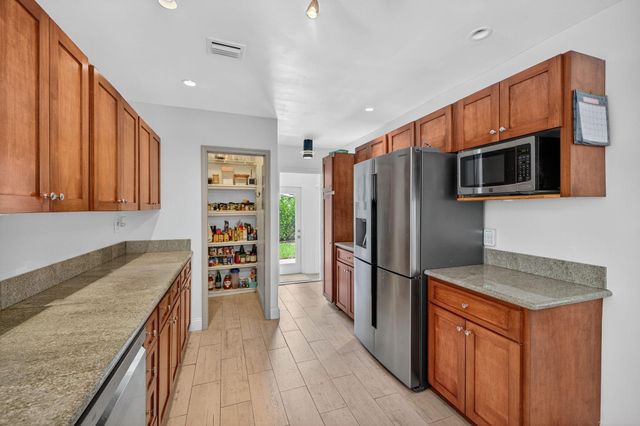 3280 Cypress Creek Dr, Lauderdale By The Sea, FL 33062
