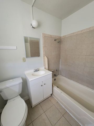 424 Natalen, San Antonio, TX 78209