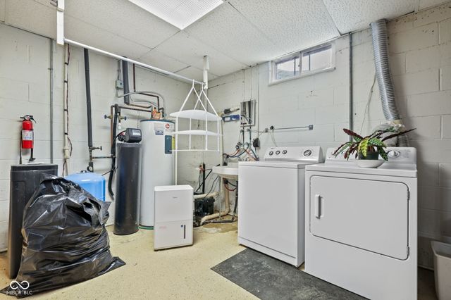 6295 New Harmony Road, Martinsville, IN 46151