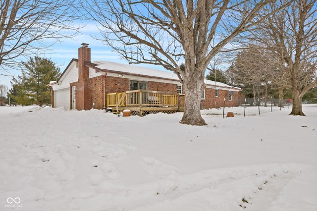 6295 New Harmony Road, Martinsville, IN 46151