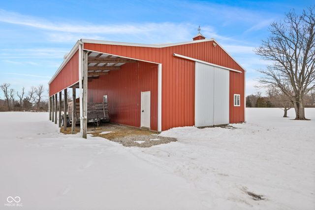 6295 New Harmony Road, Martinsville, IN 46151