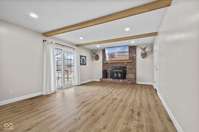 6295 New Harmony Road, Martinsville, IN 46151