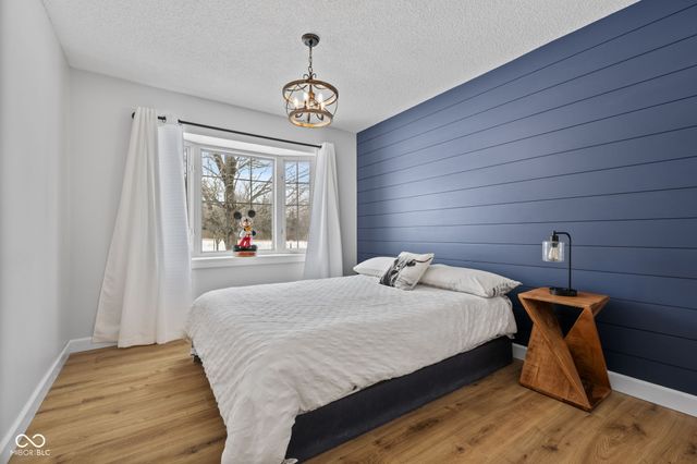 6295 New Harmony Road, Martinsville, IN 46151