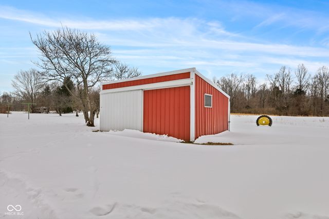 6295 New Harmony Road, Martinsville, IN 46151