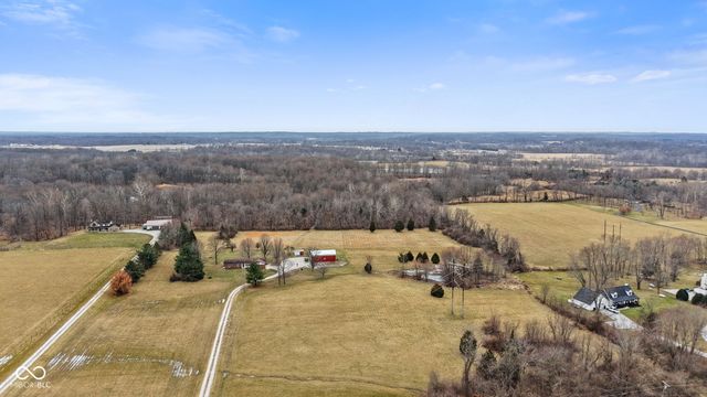 6295 New Harmony Road, Martinsville, IN 46151