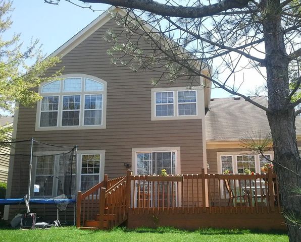 430 Muirfield Lane, Riverwoods, IL 60015