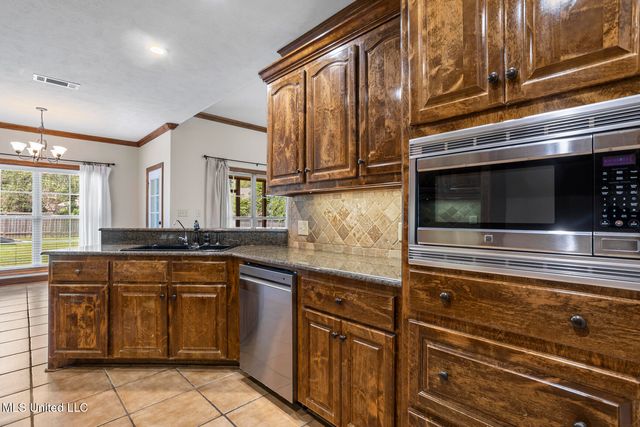 221 Penny Lane, Brandon, MS 39042