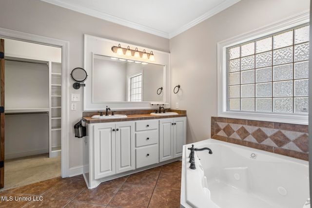 221 Penny Lane, Brandon, MS 39042