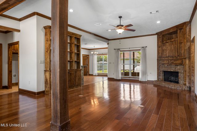 221 Penny Lane, Brandon, MS 39042