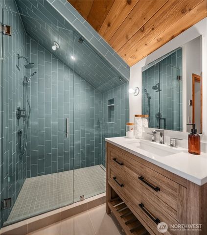 22602 Old Mill Road SW, Vashon, WA 98070