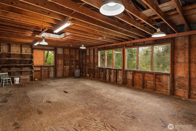 22602 Old Mill Road SW, Vashon, WA 98070