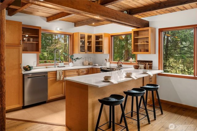 22602 Old Mill Road SW, Vashon, WA 98070