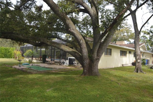 2111 PADDOCK CIRCLE, Dunedin, FL 34698