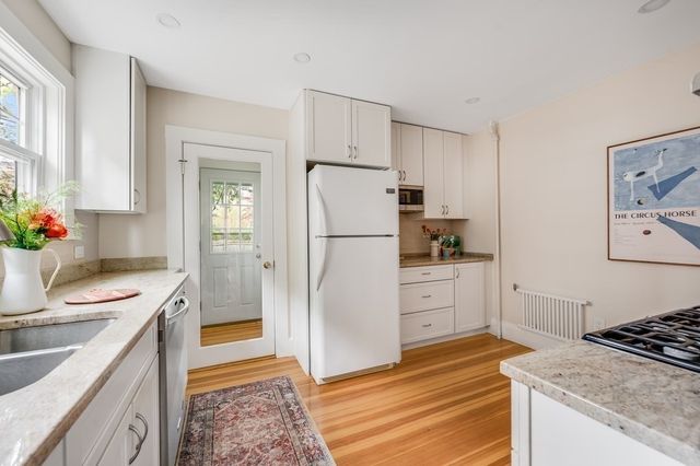 41 Lee Street A, Cambridge, MA 02139