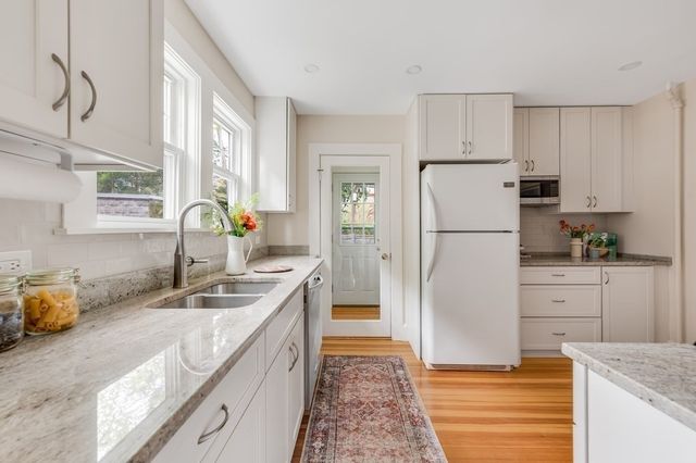41 Lee Street A, Cambridge, MA 02139