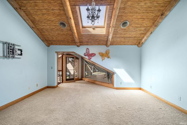 27 Quail Island, Elkhart, IN 46514