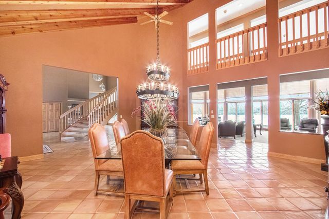 27 Quail Island, Elkhart, IN 46514