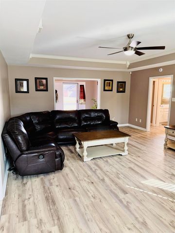 990 Jamestown Circle, Jacksonville, AR 72076