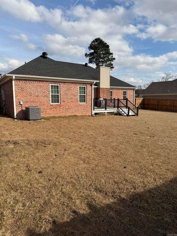 990 Jamestown Circle, Jacksonville, AR 72076