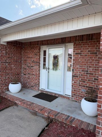 990 Jamestown Circle, Jacksonville, AR 72076