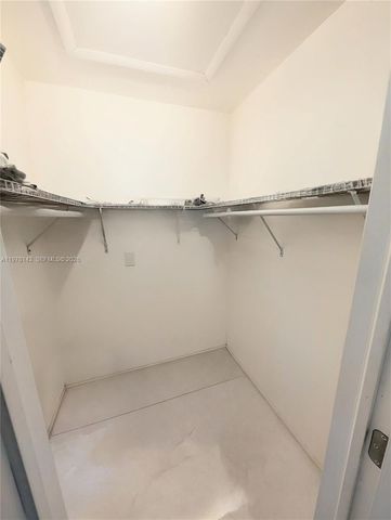 232 SW 23rd St 1-3, Fort Lauderdale, FL 33315