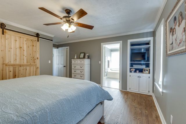 831 Columbia Hwy, Hohenwald, TN 38462