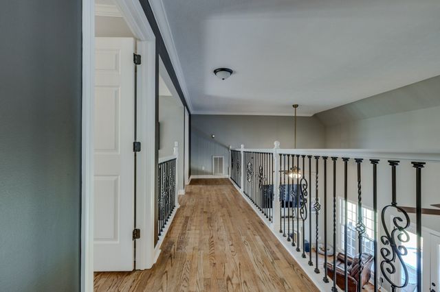 831 Columbia Hwy, Hohenwald, TN 38462