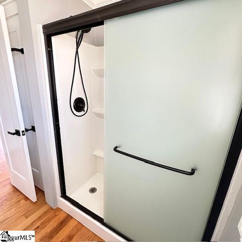 8 Pembroke Lane, Taylors, SC 29687