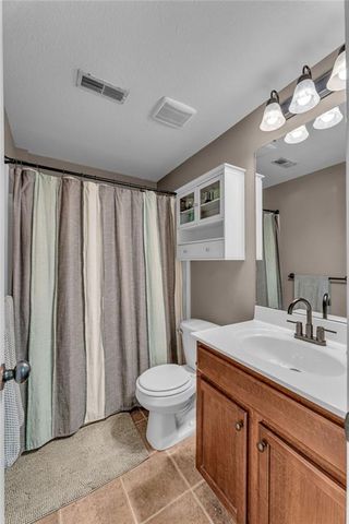142 Aspen Lane, Lawrence, KS 66049