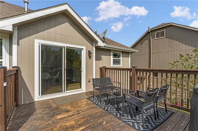 142 Aspen Lane, Lawrence, KS 66049
