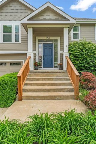 142 Aspen Lane, Lawrence, KS 66049