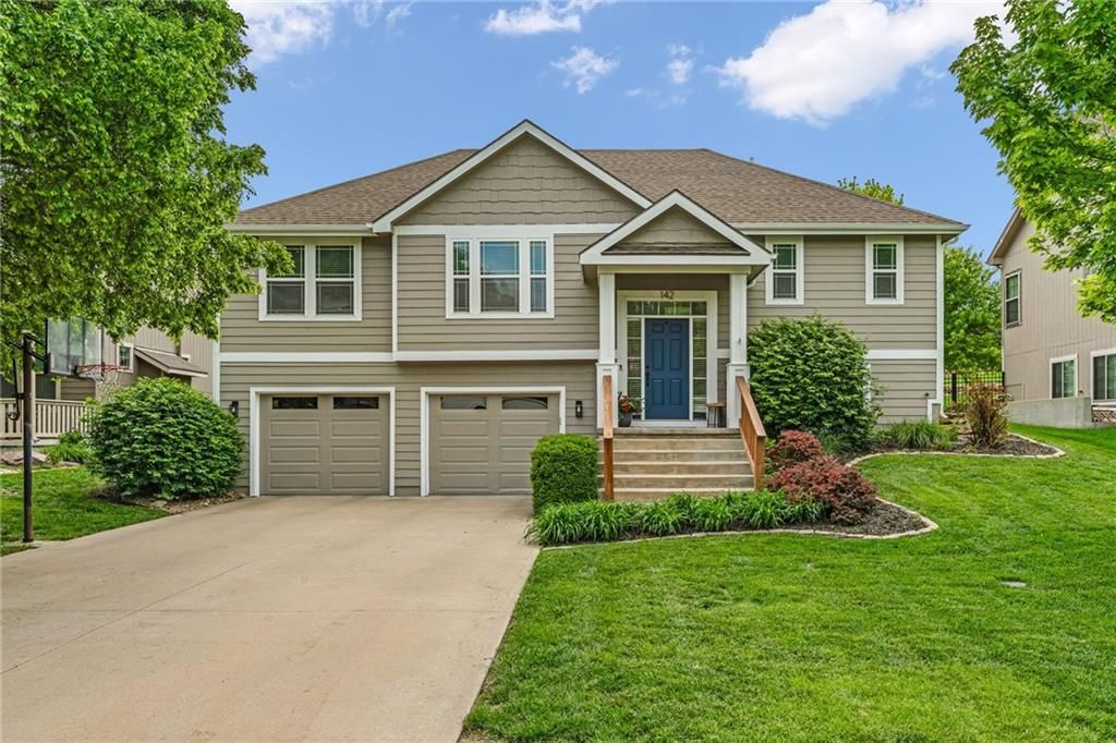 142 Aspen Lane, Lawrence, KS 66049