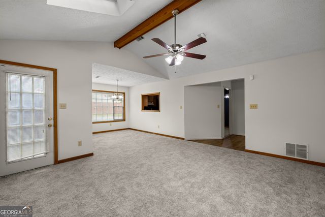 180 Monmouth Drive, Fayetteville, GA 30214