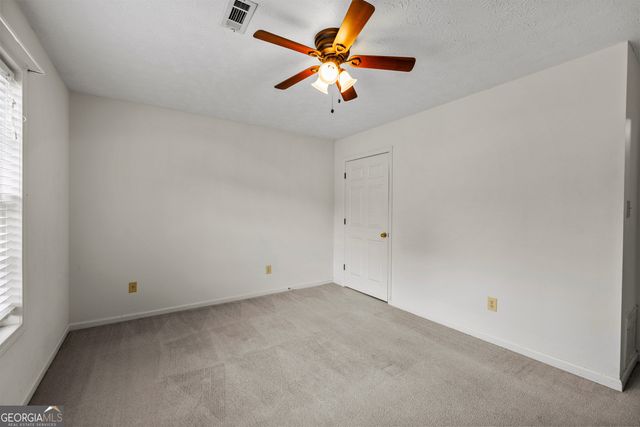 180 Monmouth Drive, Fayetteville, GA 30214