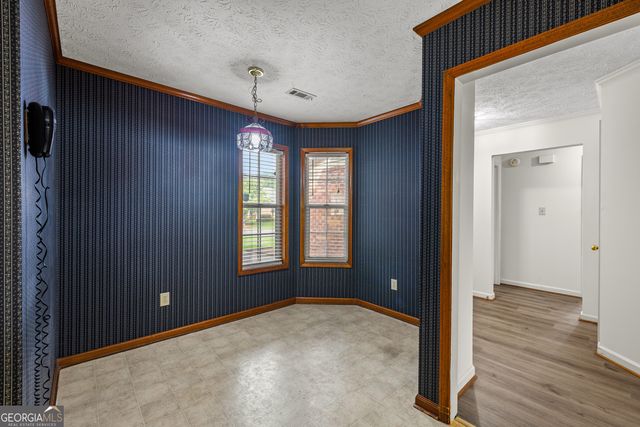 180 Monmouth Drive, Fayetteville, GA 30214