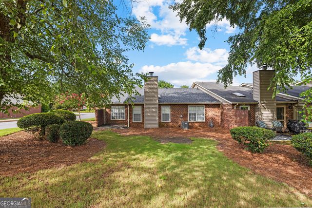 180 Monmouth Drive, Fayetteville, GA 30214