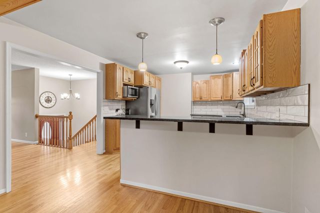 2401 Gettysburg Avenue S, Saint Louis Park, MN 55426