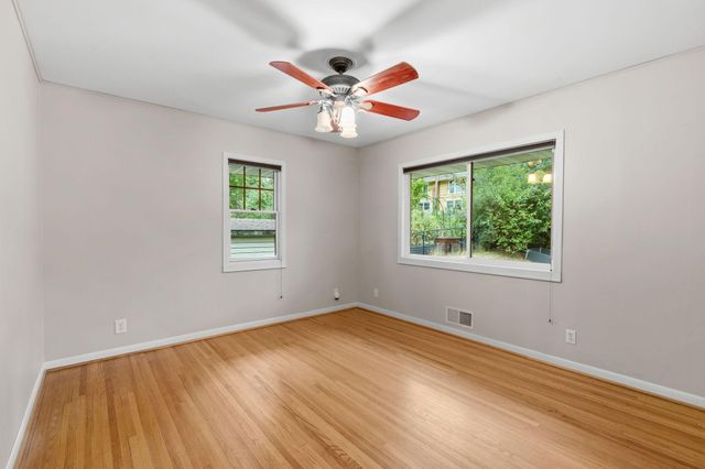 2401 Gettysburg Avenue S, Saint Louis Park, MN 55426