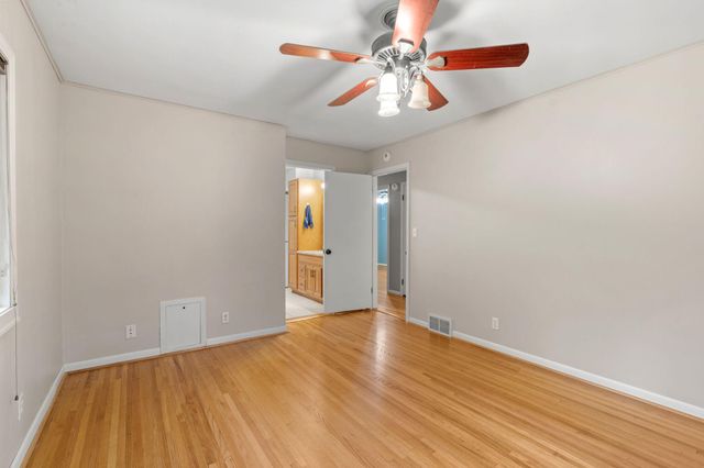 2401 Gettysburg Avenue S, Saint Louis Park, MN 55426
